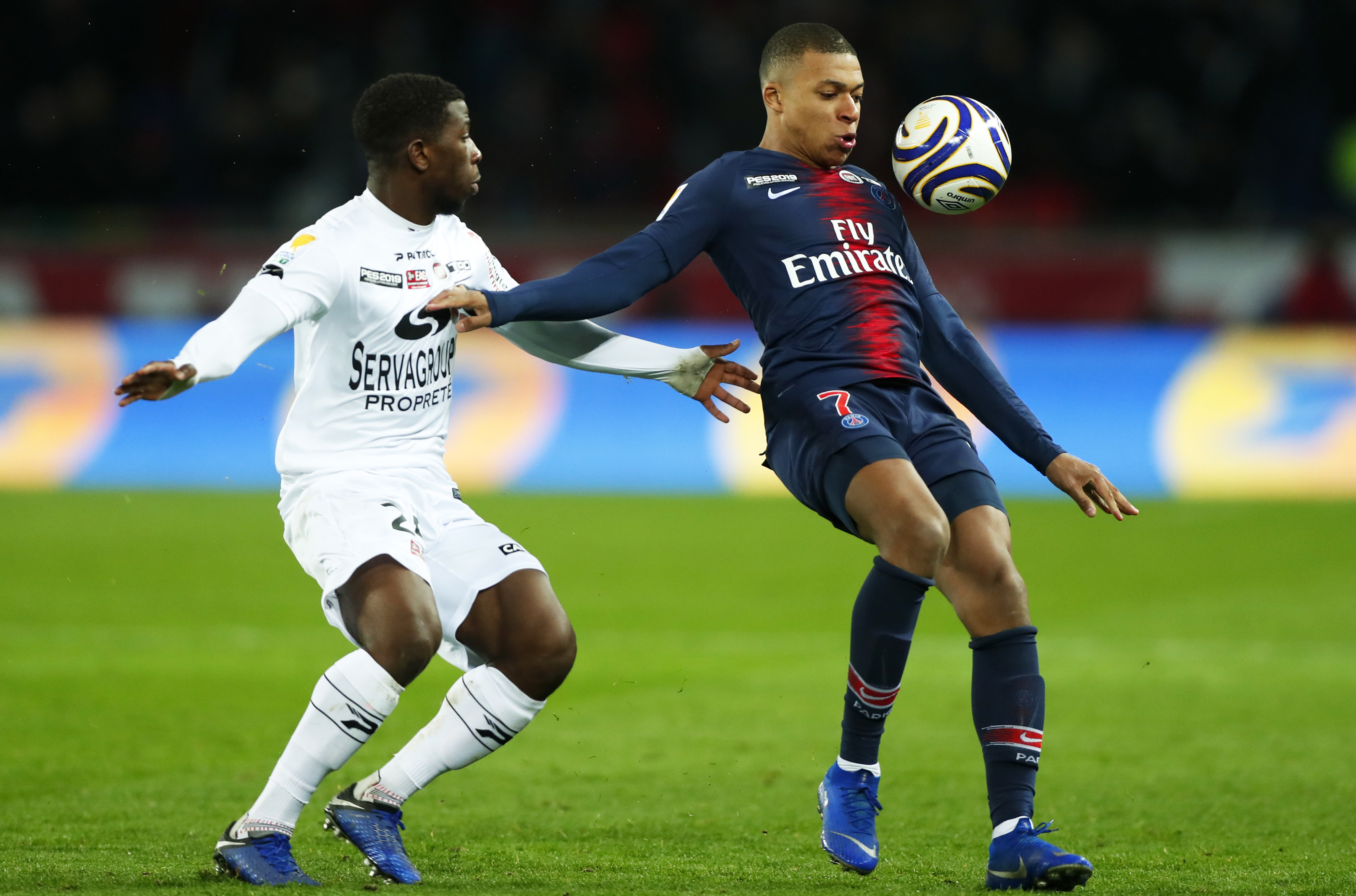 干净利落地 干净利落地