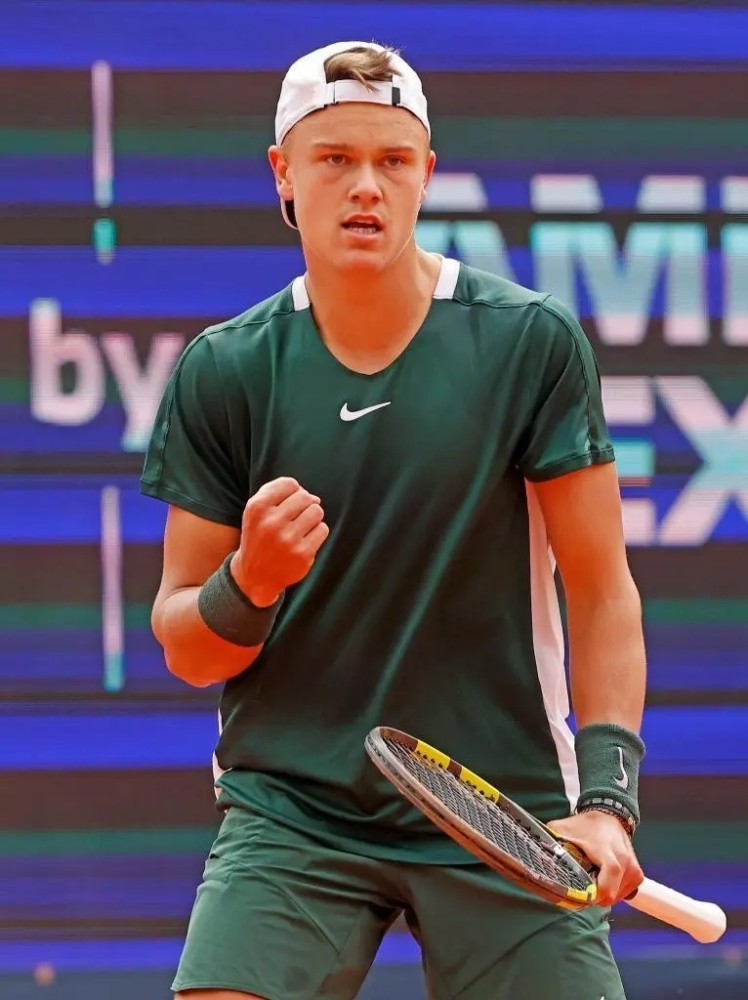 态度尤为重 态度尤为重