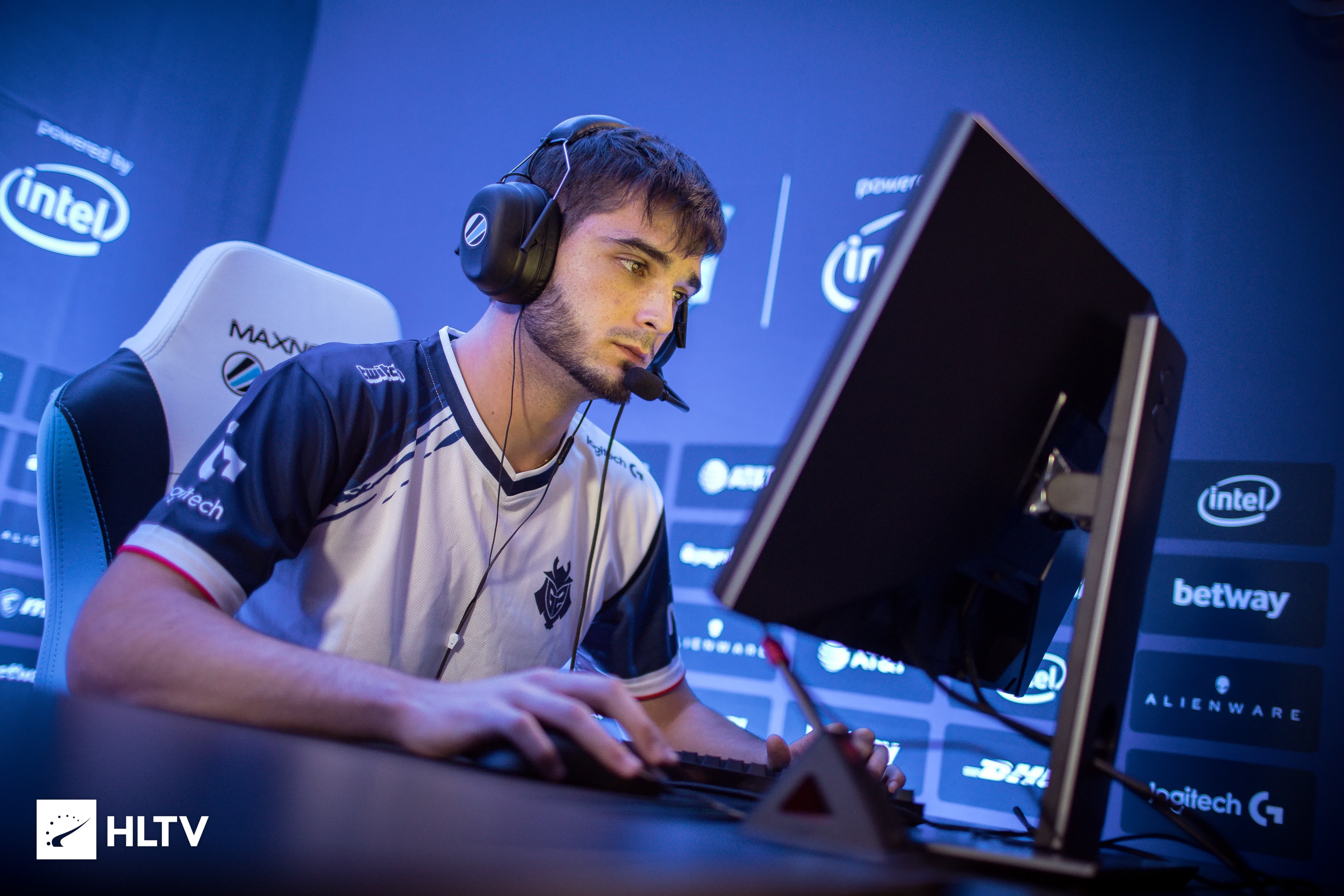 许多球迷表 许多球迷表