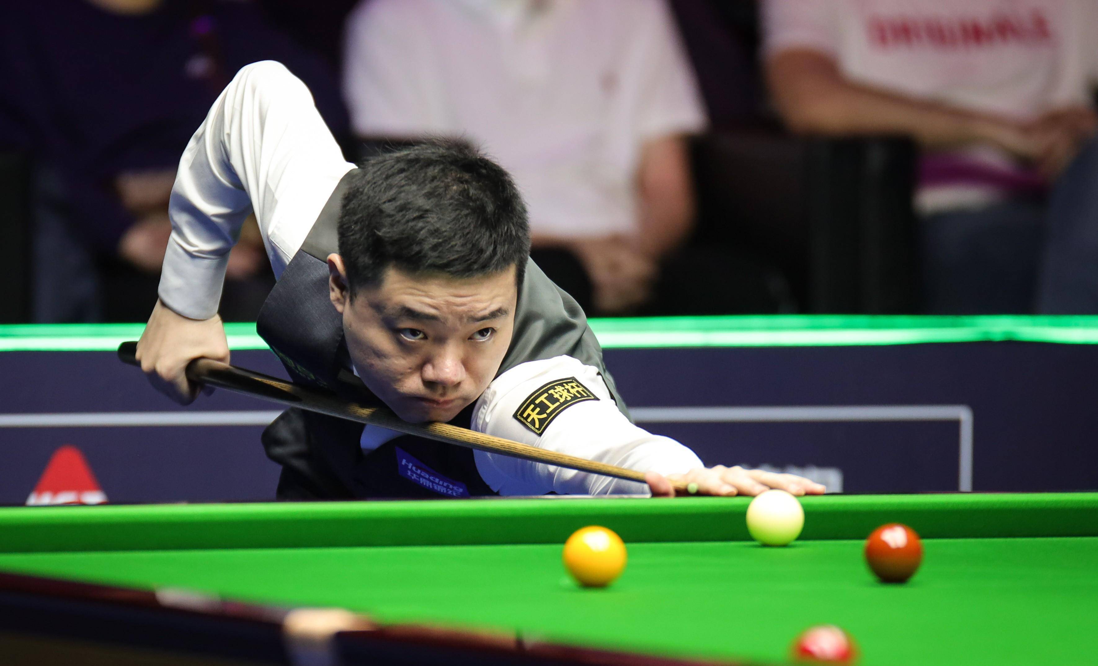 福斯特的观 福斯特的观