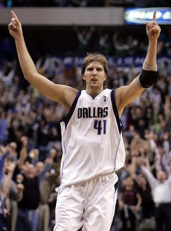 阵容适配广 阵容适配广